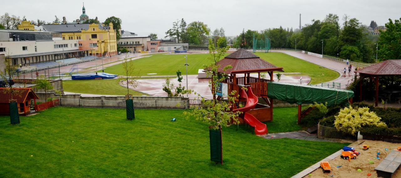 Penzion Bejby Turnov Hotel Exterior photo