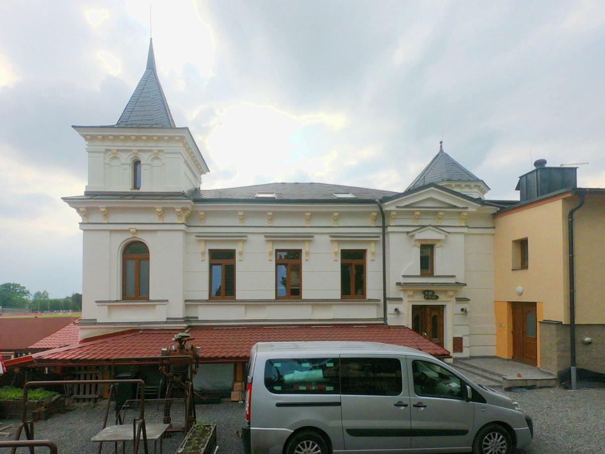 Penzion Bejby Turnov Hotel Exterior photo